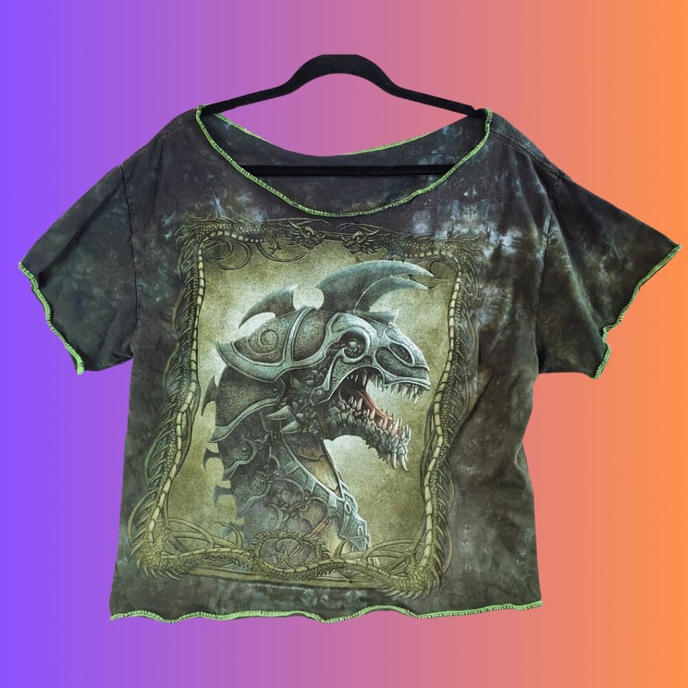 Cropped Green Dragon Shirt (L)